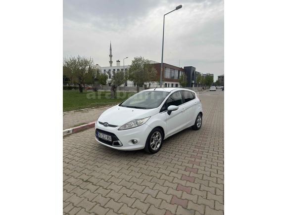 Sahibinden Ford Fiesta 1.4 TDCi Titanium 2012 model