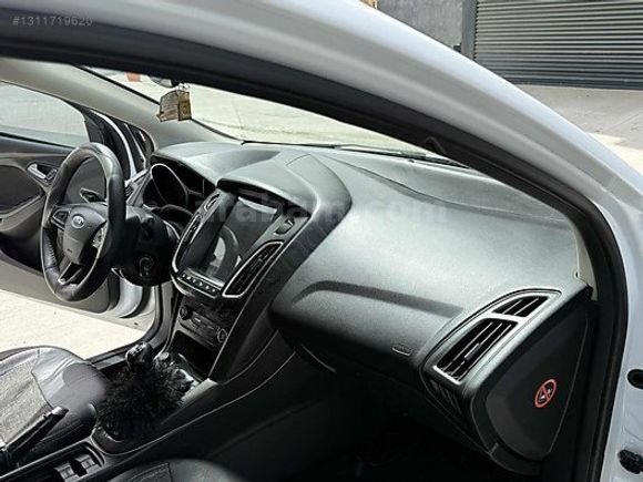 ARCA OTO'DAN 2015 MODEL HATASIZ AYARINDA 260'BİNDE