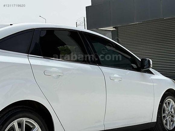 ARCA OTO'DAN 2015 MODEL HATASIZ AYARINDA 260'BİNDE