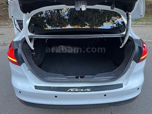 2015 DÜŞÜK KM LPG Lİ FOCUS...