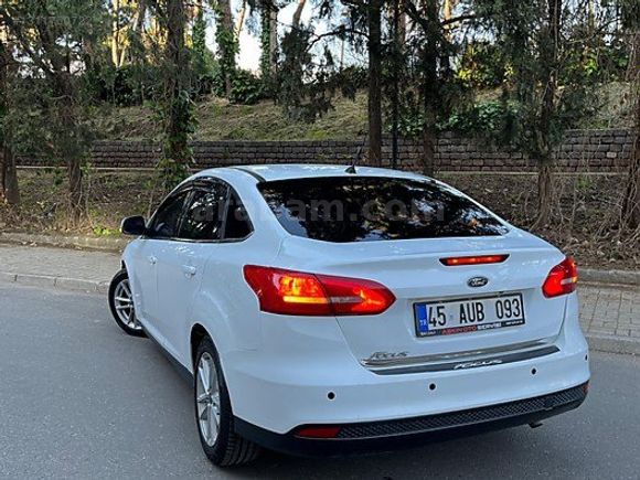 2015 DÜŞÜK KM LPG Lİ FOCUS...