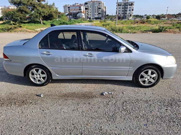 Sahibinden Mitsubishi Lancer 1.6 Comfort 2004 Model