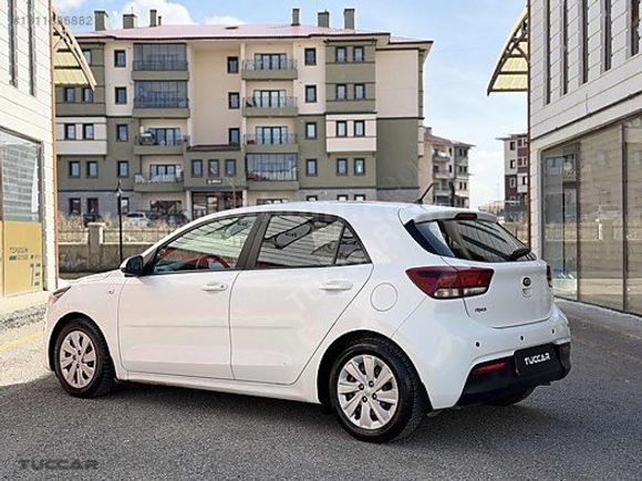 2020 MODEL KIA RIO 85 BİN KM'DE HATASIZ DEĞİŞENSİZ