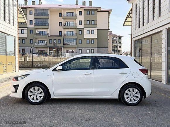 2020 MODEL KIA RIO 85 BİN KM'DE HATASIZ DEĞİŞENSİZ