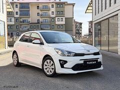 2020 MODEL KIA RIO 85 BİN KM'DE HATASIZ DEĞİŞENSİZ