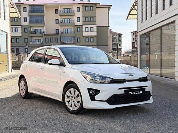 2020 MODEL KIA RIO 85 BİN KM'DE HATASIZ DEĞİŞENSİZ