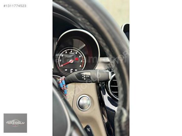 TERZİOĞLU MOTORS'DAN HATASIZ CAM TAVAN C180