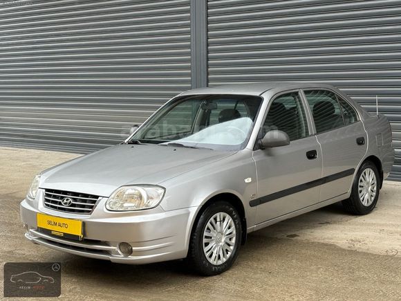 SELİM AUTO'DAN 2004 HYUNDAI ACCENT 1,5 CRDİ KLIMALI BAKIMLI