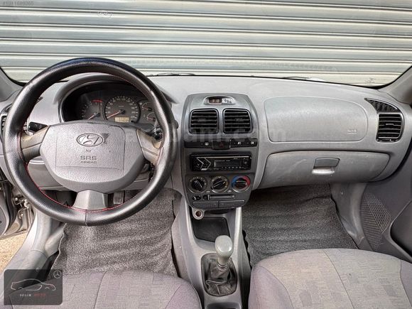 SELİM AUTO'DAN 2004 HYUNDAI ACCENT 1,5 CRDİ KLIMALI BAKIMLI