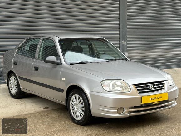 SELİM AUTO'DAN 2004 HYUNDAI ACCENT 1,5 CRDİ KLIMALI BAKIMLI