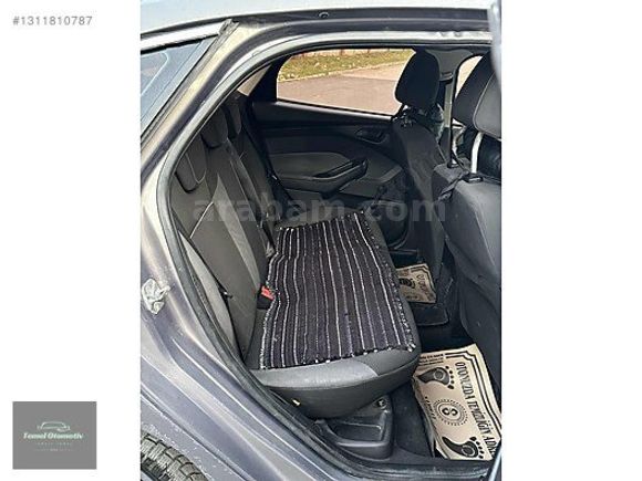 FORD FOCUS 3 BAKIMLI TEMİZ(KREDİ KARTI TAKSİT)