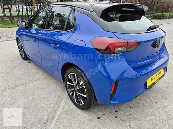 BULUT NETCAR'DAN 2023 MODEL OPEL CORSA 1.2 T GS CAM TAVAN HATASZ