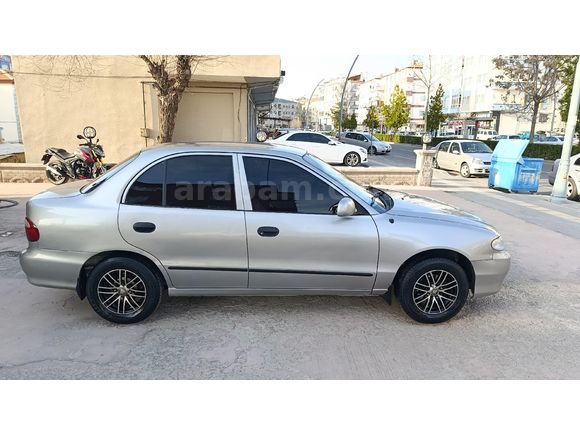 Galeriden Hyundai Accent 1.3 LX 1999 Model Niğde