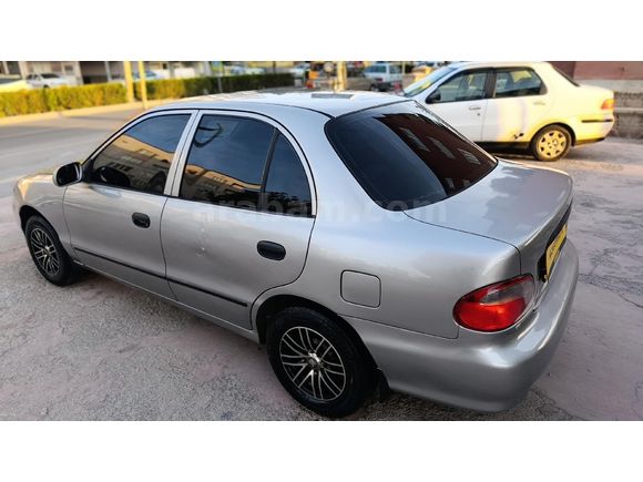 Galeriden Hyundai Accent 1.3 LX 1999 Model Niğde