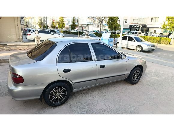 Galeriden Hyundai Accent 1.3 LX 1999 Model Niğde