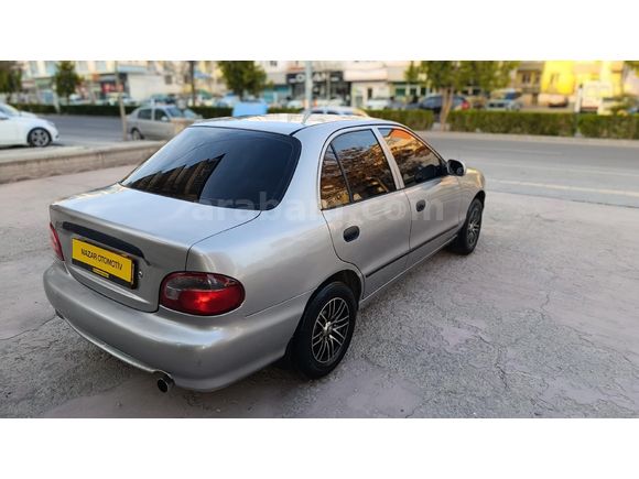 Galeriden Hyundai Accent 1.3 LX 1999 Model Niğde