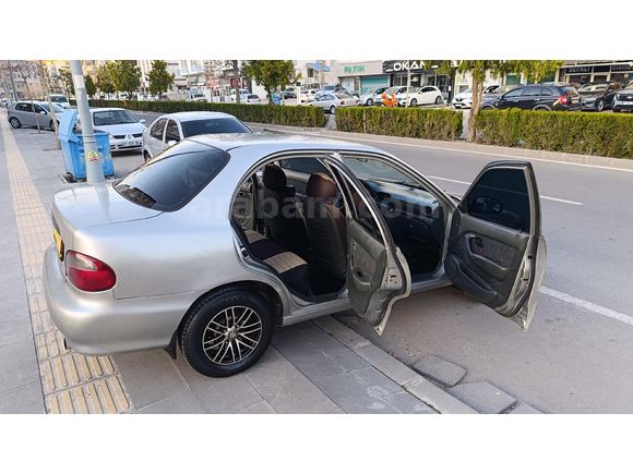 Galeriden Hyundai Accent 1.3 LX 1999 Model Niğde