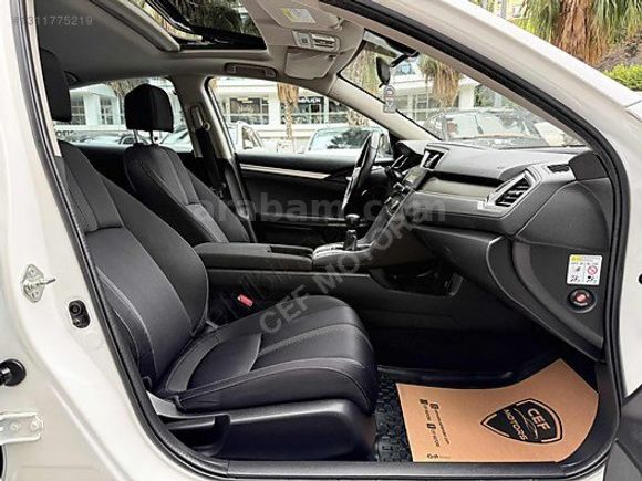 EMSALSİZ 2017 MODEL HONDA CİVİC 1.6i VTEC ELEGANCE (SUNROFLU)