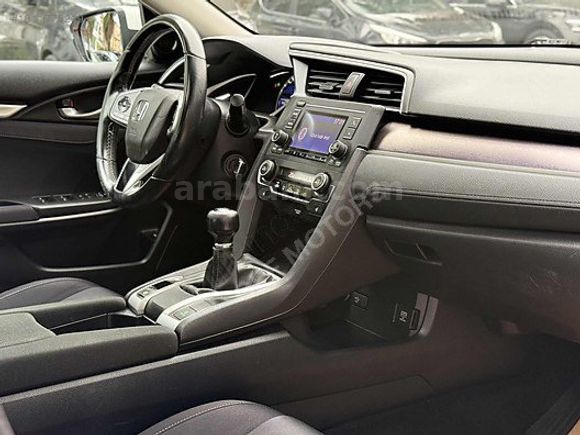 EMSALSİZ 2017 MODEL HONDA CİVİC 1.6i VTEC ELEGANCE (SUNROFLU)