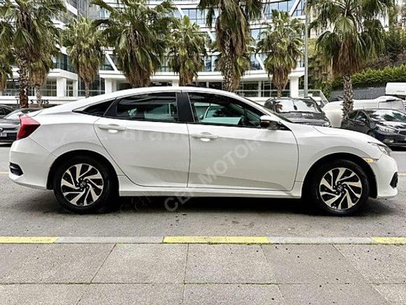 EMSALSİZ 2017 MODEL HONDA CİVİC 1.6i VTEC ELEGANCE (SUNROFLU)