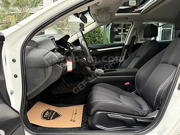 EMSALSİZ 2017 MODEL HONDA CİVİC 1.6i VTEC ELEGANCE (SUNROFLU)
