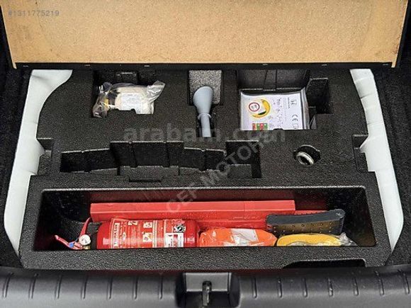 EMSALSİZ 2017 MODEL HONDA CİVİC 1.6i VTEC ELEGANCE (SUNROFLU)