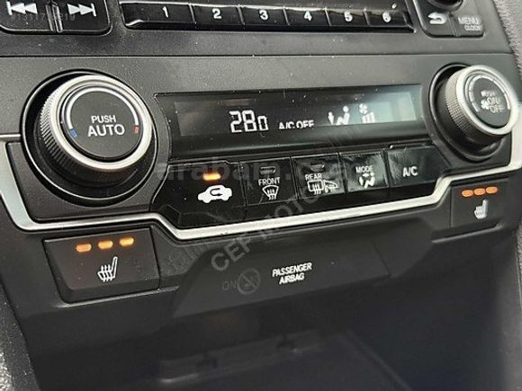 EMSALSİZ 2017 MODEL HONDA CİVİC 1.6i VTEC ELEGANCE (SUNROFLU)