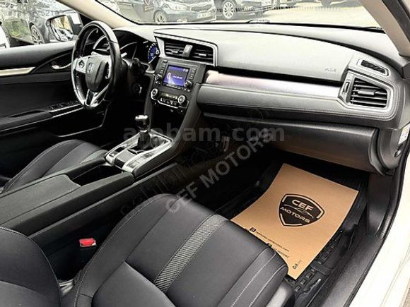 EMSALSİZ 2017 MODEL HONDA CİVİC 1.6i VTEC ELEGANCE (SUNROFLU)
