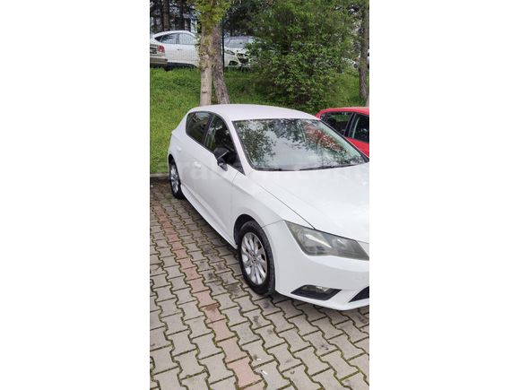 Sahibinden Seat Leon 1.2 TSI Style 2015 Model  otomatik