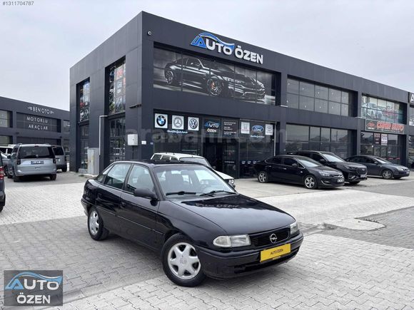 AUTO ÖZEN'DEN TERTEMİZ KLİMALI ASTRA 1.6 GLS SEDAN