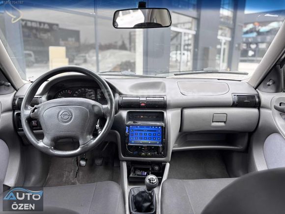 AUTO ÖZEN'DEN TERTEMİZ KLİMALI ASTRA 1.6 GLS SEDAN