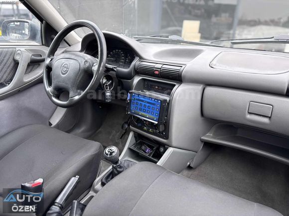 AUTO ÖZEN'DEN TERTEMİZ KLİMALI ASTRA 1.6 GLS SEDAN