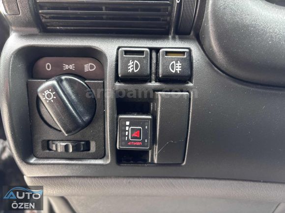 AUTO ÖZEN'DEN TERTEMİZ KLİMALI ASTRA 1.6 GLS SEDAN