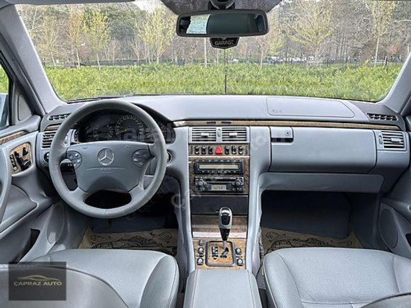 ÇAPRAZ'DAN 2001 MERCEDES E200 KOMPRESSOR AVANTGARDE EMSALSİZ