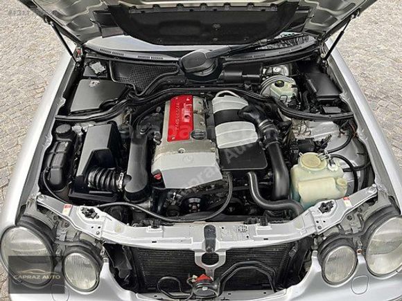 ÇAPRAZ'DAN 2001 MERCEDES E200 KOMPRESSOR AVANTGARDE EMSALSİZ