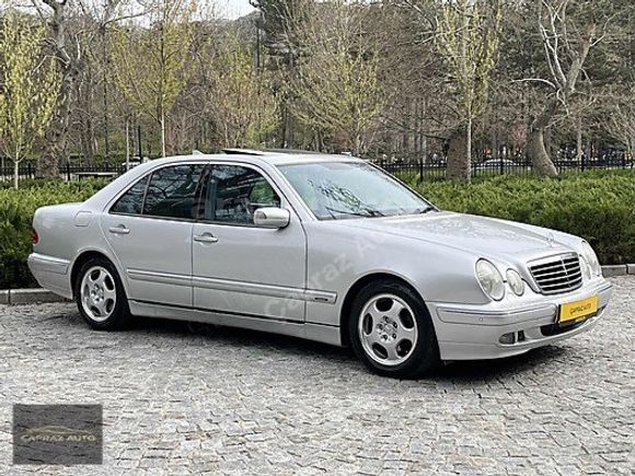 ÇAPRAZ'DAN 2001 MERCEDES E200 KOMPRESSOR AVANTGARDE EMSALSİZ