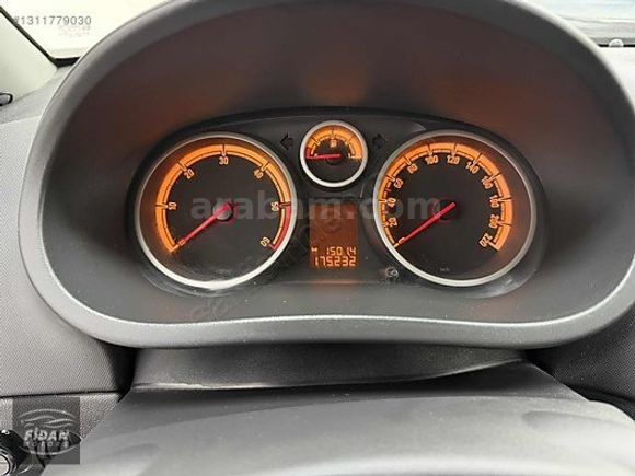 175 BİN KM 2012 MODEL 1.3 CDTI DİZEL OPEL CORSA