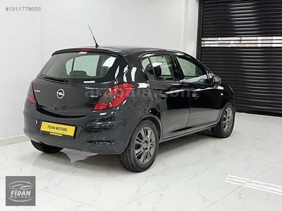 175 BİN KM 2012 MODEL 1.3 CDTI DİZEL OPEL CORSA