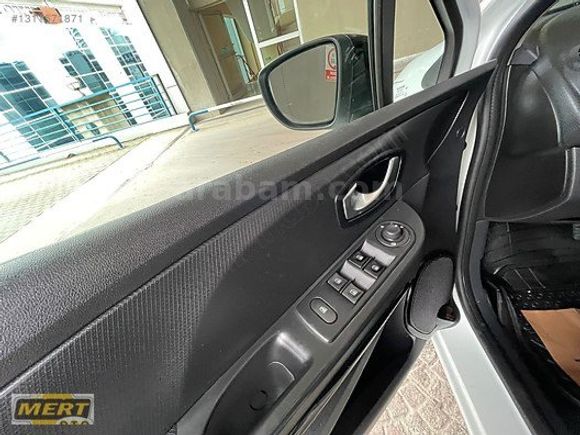 2016 RENAULT CLİO 1.5 DCİ İCON OTOMATİK TEMİZ BAKIMLI