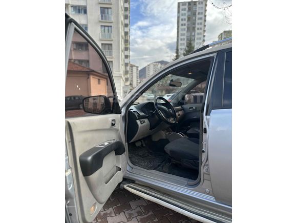 Sahibinden Mitsubishi L 200 4x4 Intense 2008 Model 