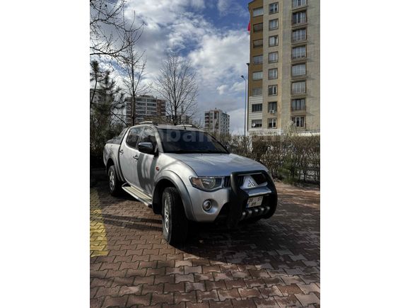 Sahibinden Mitsubishi L 200 4x4 Intense 2008 Model 