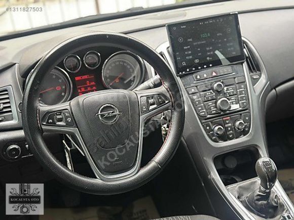 KOCAUSTA'DAN TEMİZ DÜŞÜK KM'Lİ 2015 OPEL ASTRA J