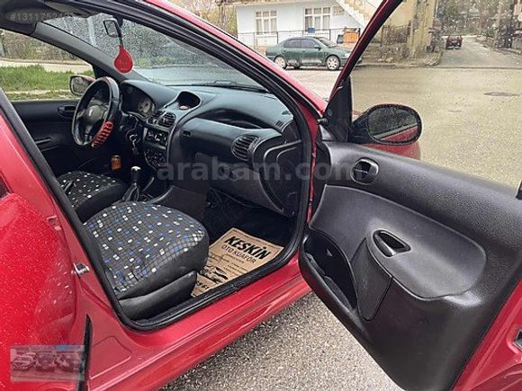 "YOLCU" dan 1.4 peugeot 2003 dizel 5 kapı 290ooo km