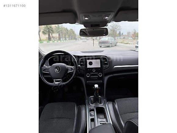 POLAT AUTO // 2017 1.5 DCI İCON