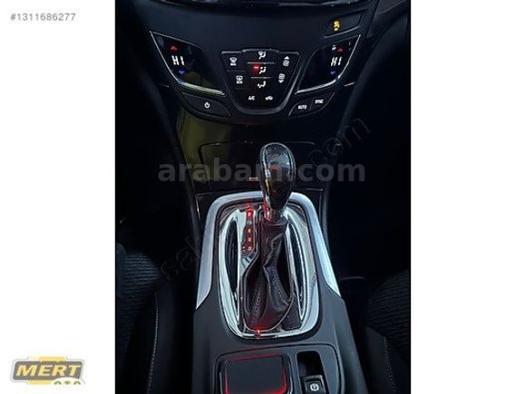 2015 OPEL İNSİGNİA 2.0 CDTİ 160BG COSMO TEMİZ BAKIMLI