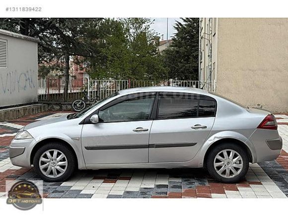 RENUALT MEGANE 1.5 DCİ OTOMATİK DEĞİŞENSİZ