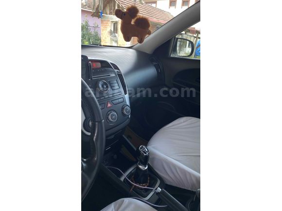 Sahibinden Kia Ceed 1.6 CRDi Motion 2012 Model 