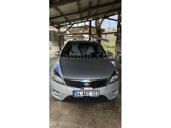 Sahibinden Kia Ceed 1.6 CRDi Motion 2012 Model 