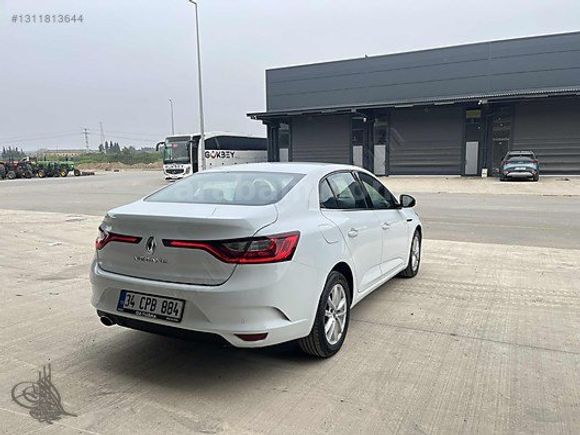 ÖZ TUĞRA' DAN 2020 MEGANE DİZEL OTOMATİK TEMİZ BAKIMLI