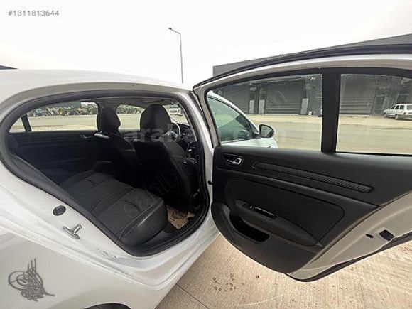 ÖZ TUĞRA' DAN 2020 MEGANE DİZEL OTOMATİK TEMİZ BAKIMLI